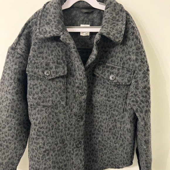 Gap Kids Leopard Print Shirt Jacket - Picture 1 of 7
